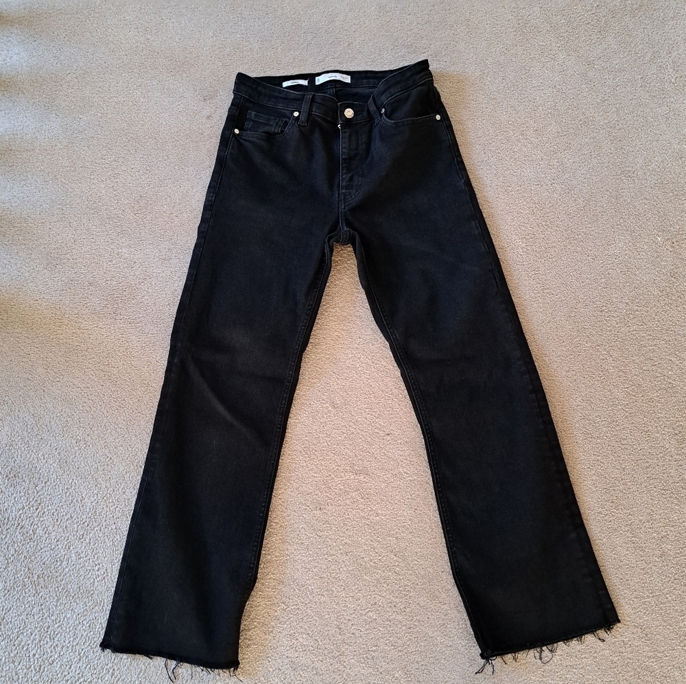 MNG Mango Sienna Jeans Women's Size 8 Black Denim Frayed Hem Casual Chic